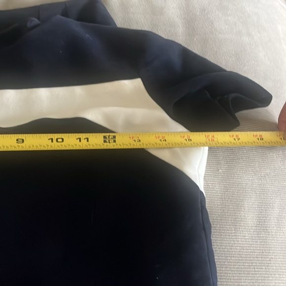 Chanel skirt and top set - Picture 7 of 7